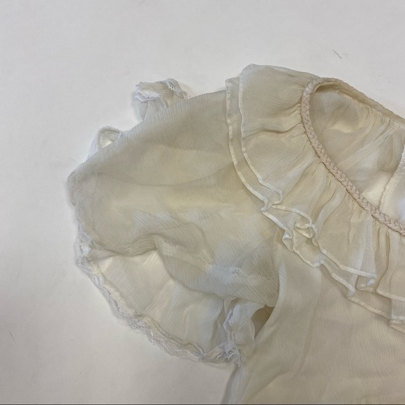 White Short Sleeve Blouse with ruffle collar - Picture 2 of 6